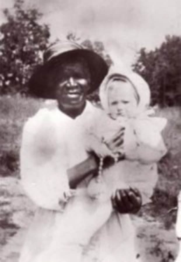 Julia Greeley holding Marjorie Ann Urquhart (c.1916)