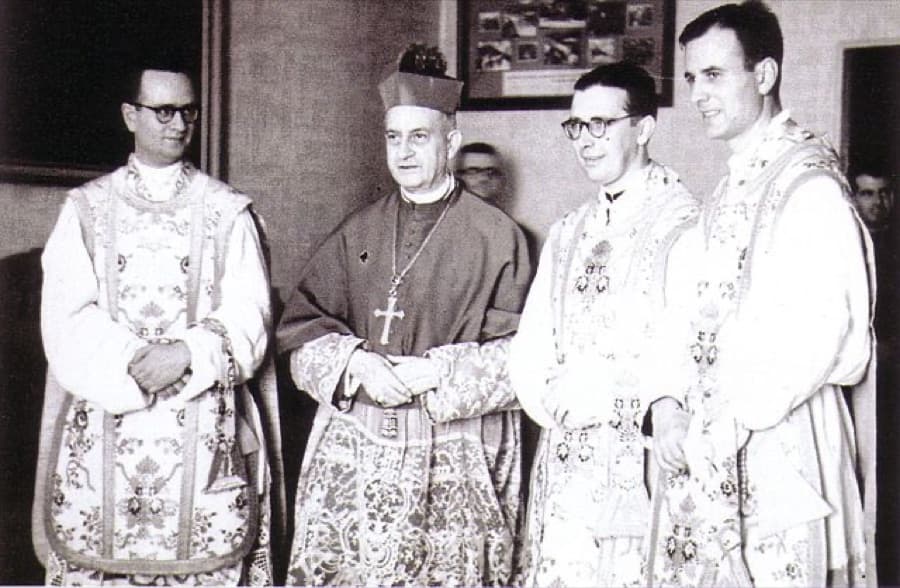 Ordination of the first three Opus Dei priests, including José Luis Múzquiz (Madrid, June 25, 1944). Associated historical visual for Servant of God José Luis Muzquiz de Miguel.