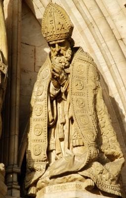 Statue of Saint Gaugericus of Cambrai Artist Unknown Date Unknown Hôtel De Ville De Bruxelles Brussels Belgium Photographed By Emdee