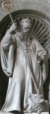 Statue of Saint William of Vercelli By Giuseppe Prinzi 1878 Saint PeterS Basilica Rome Italy